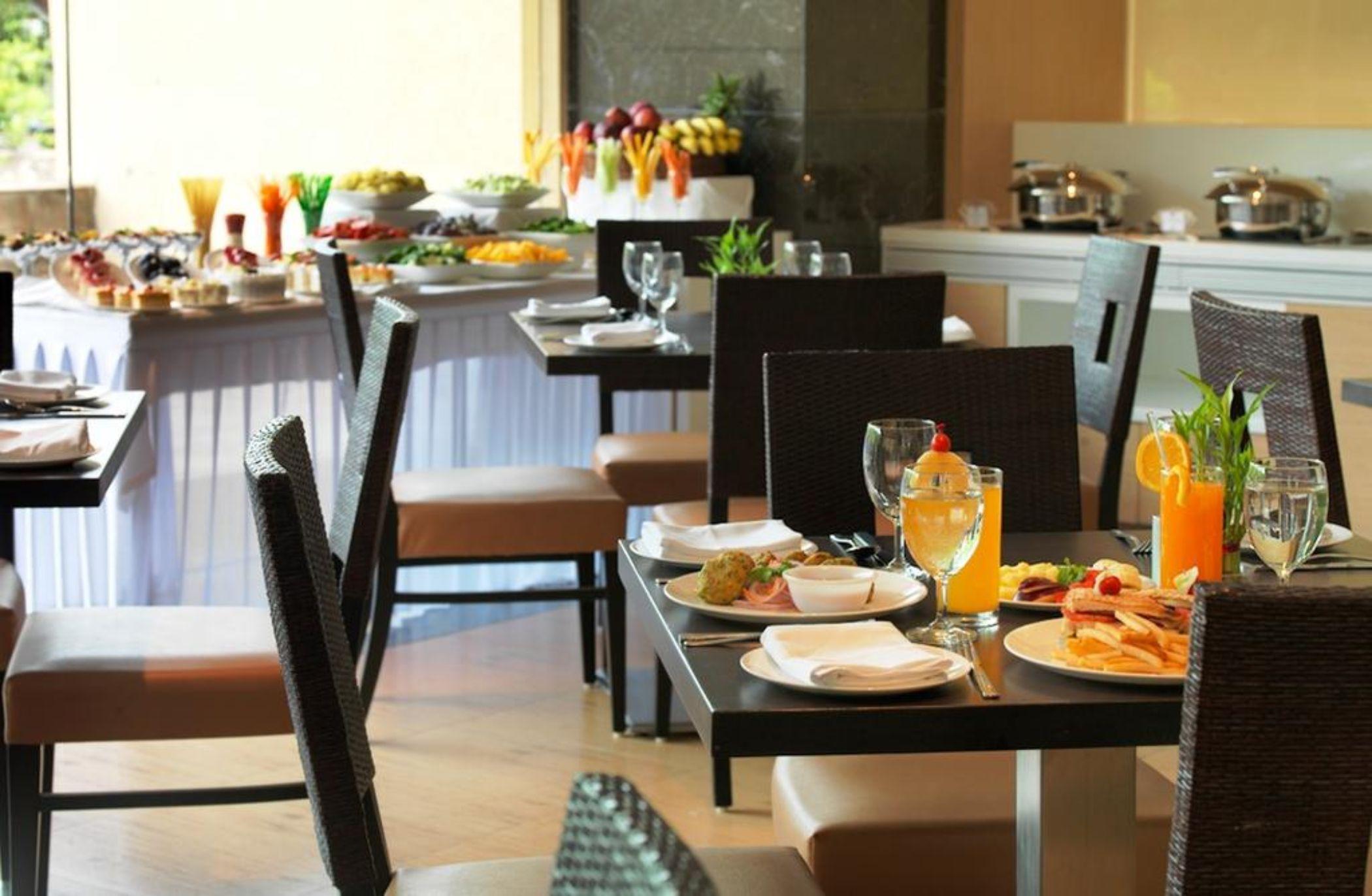 Spree Shivai Hotel Pune Pimpri-Chinchwad Екстериор снимка