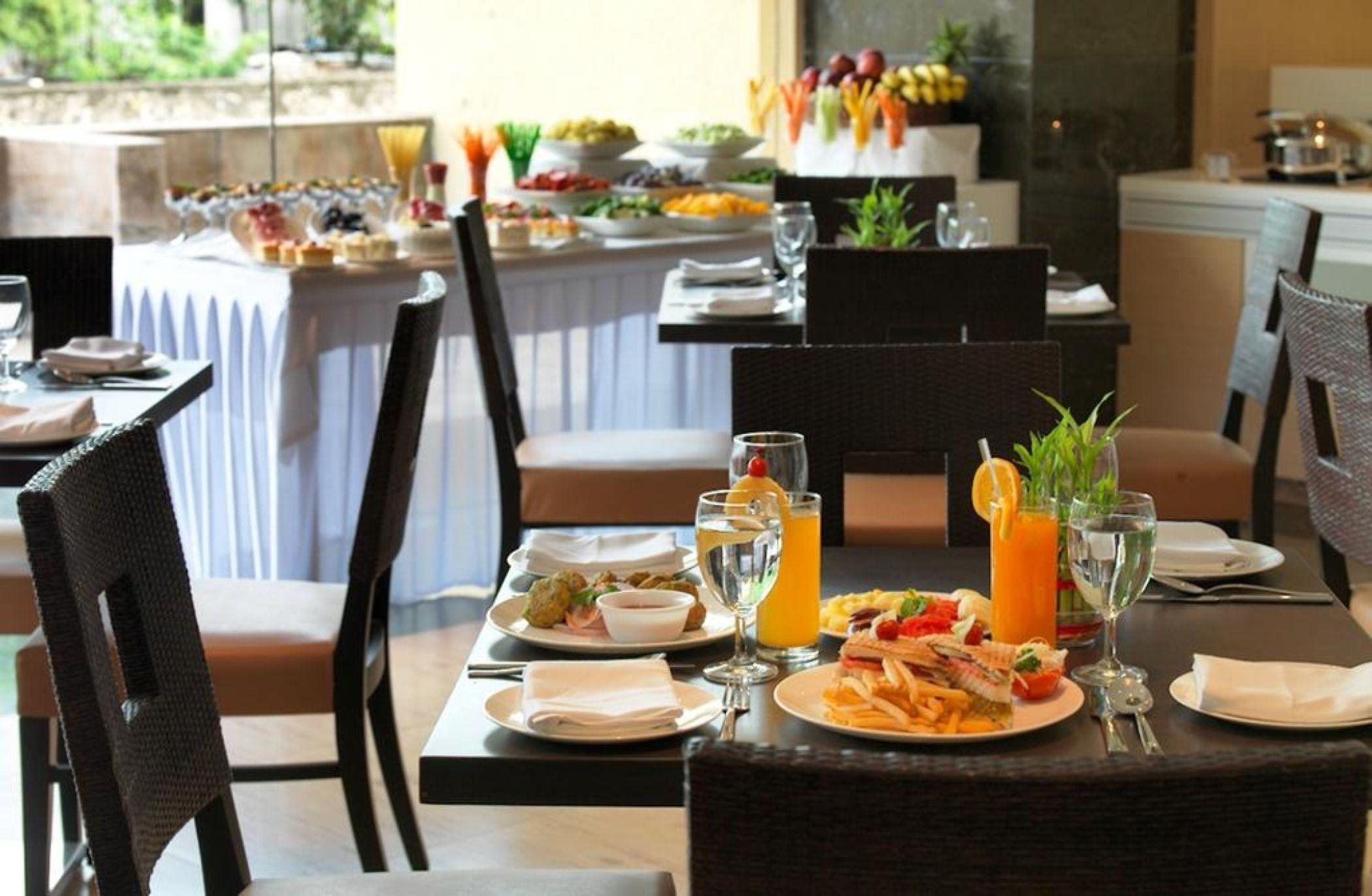 Spree Shivai Hotel Pune Pimpri-Chinchwad Екстериор снимка