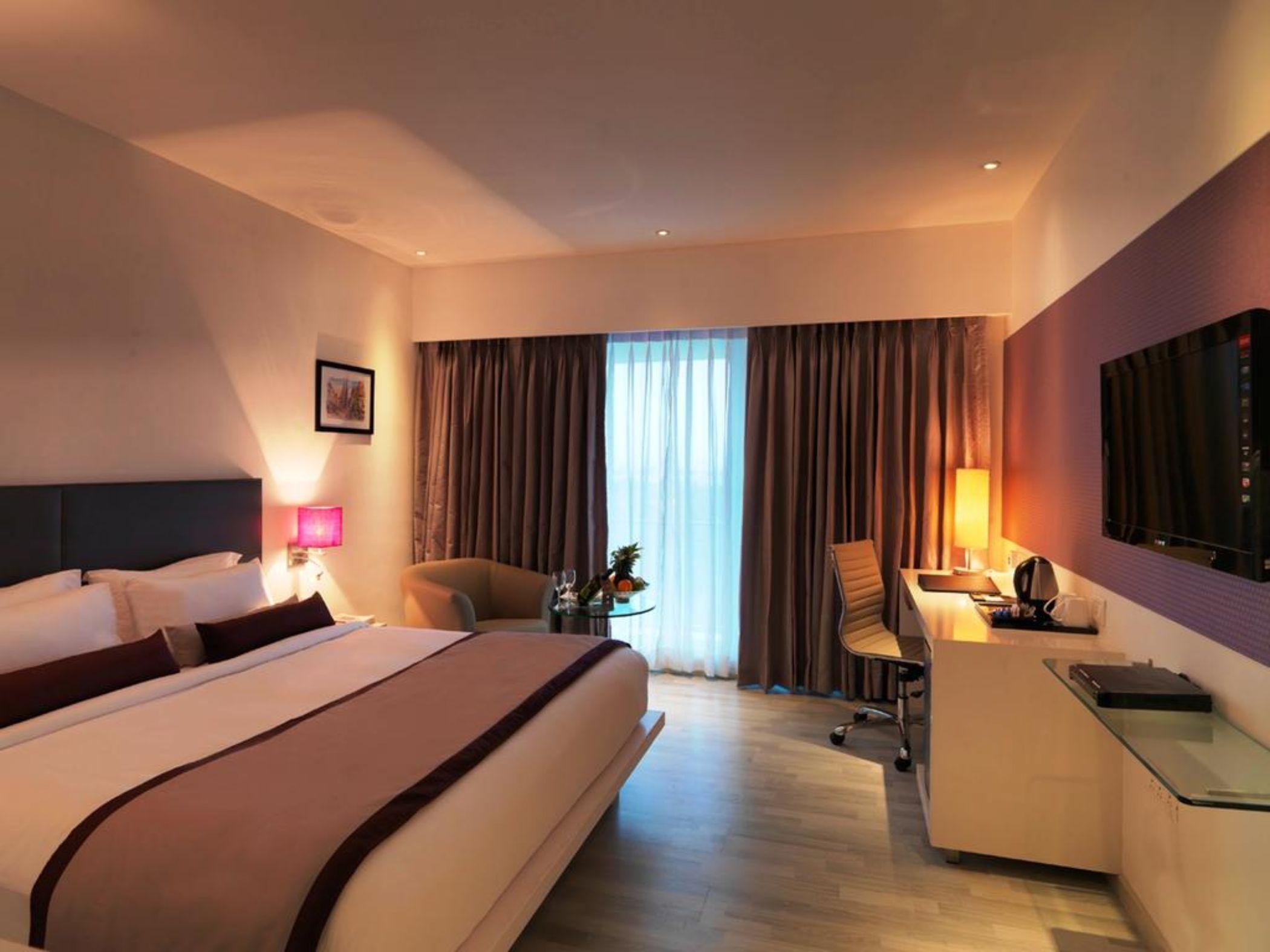 Spree Shivai Hotel Pune Pimpri-Chinchwad Екстериор снимка
