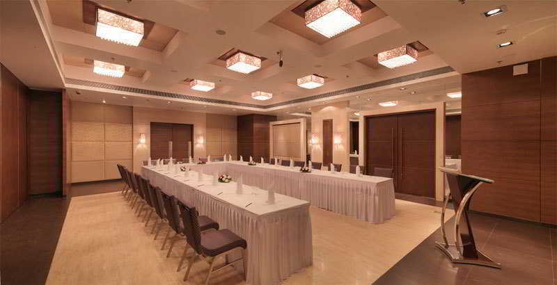 Spree Shivai Hotel Pune Pimpri-Chinchwad Екстериор снимка